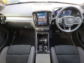 Used Volvo XC40 2024 for sale - 77410652: Photo