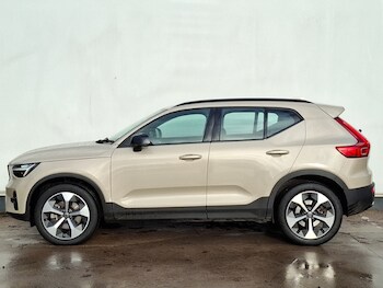 Used Volvo XC40 2024 for sale - 77410652: Photo
