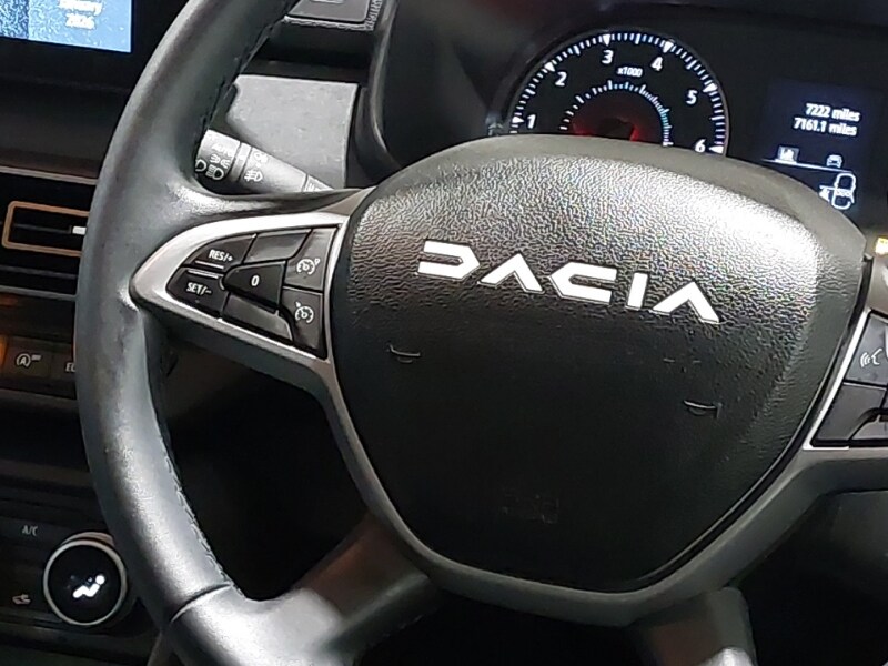 Used Dacia Sandero Stepway 2024 for sale - 77353327: Photo 11