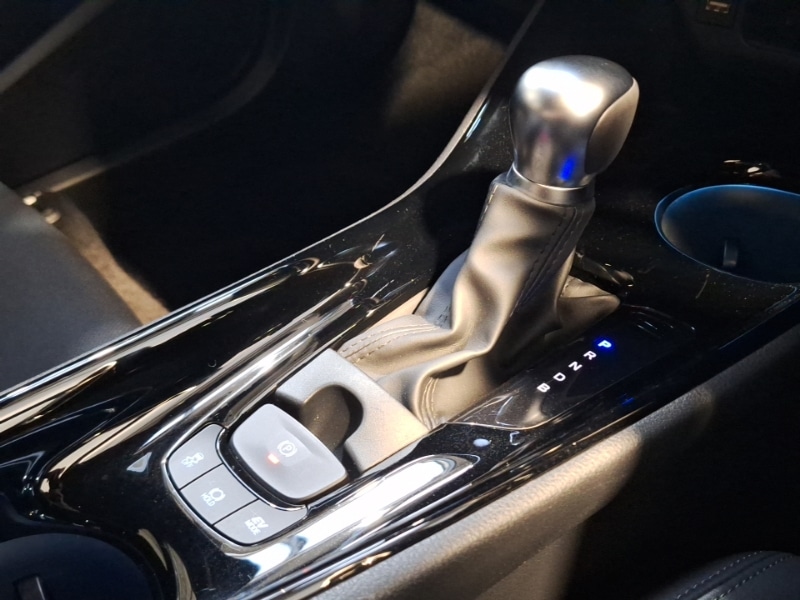 Used Toyota C-HR 2023 for sale - 77992233: Photo 11