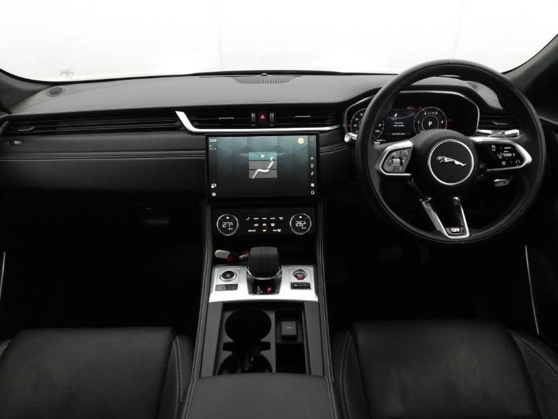 Used Jaguar F-Pace 2021 for sale - 77094844: Photo 2