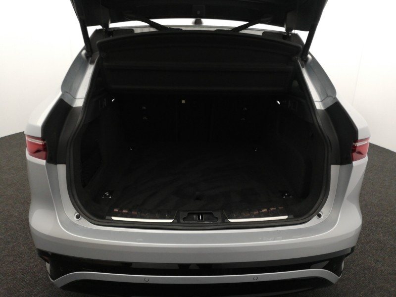 Used Jaguar F-Pace 2021 for sale - 77094844: Photo 8
