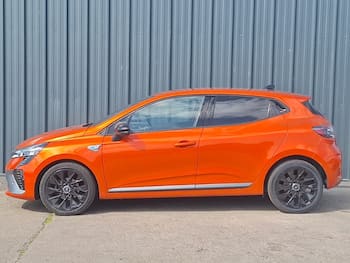 Used Renault Clio 2024 for sale - 79641719: Photo