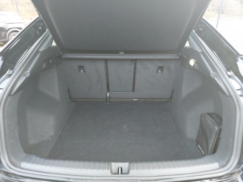 Used Audi Q4 e-tron 2024 for sale - 77597076: Photo 8