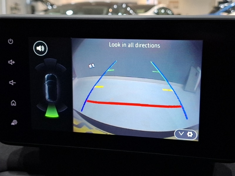 Used Dacia Sandero Stepway 2024 for sale - 77237371: Photo 11