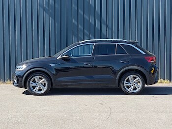 Used Volkswagen T-Roc 2023 for sale - 78423201: Photo