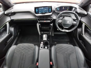 Used Peugeot 2008 2023 for sale - 77889713: Photo