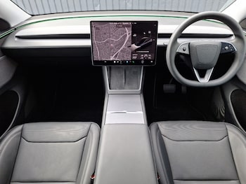 Used Tesla Model Y 2025 for sale - 78498368: Photo