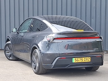 Used Tesla Model Y 2025 for sale - 78498368: Photo