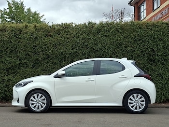 Used Toyota Yaris 2023 for sale - 79347755: Photo