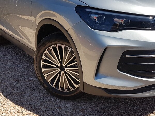 Used Volkswagen Tiguan 2025 for sale - 76182947: Photo 9