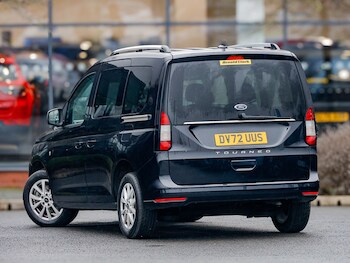 Used Ford Tourneo Connect 2022 for sale - 77833091: Photo