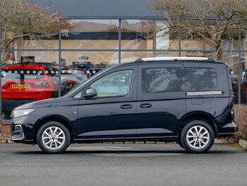 Used Ford Tourneo Connect 2022 for sale - 77833091: Photo