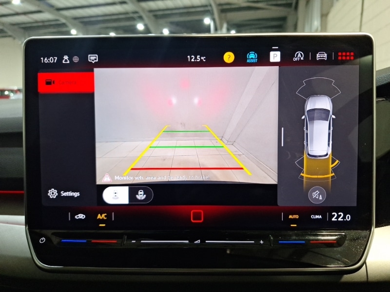 Used Volkswagen Golf 2024 for sale - 77196808: Photo 10