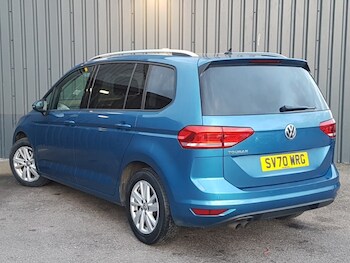 Used Volkswagen Touran 2020 for sale - 77585443: Photo