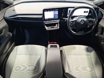 Used Renault Megane E Tech 2024 for sale - 77003983: Photo