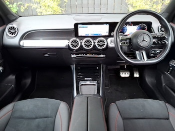 Used Mercedes-Benz GLB 2024 for sale - 76107770: Photo 2
