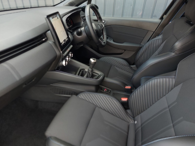 Used Renault Clio 2024 for sale - 76726613: Photo 5