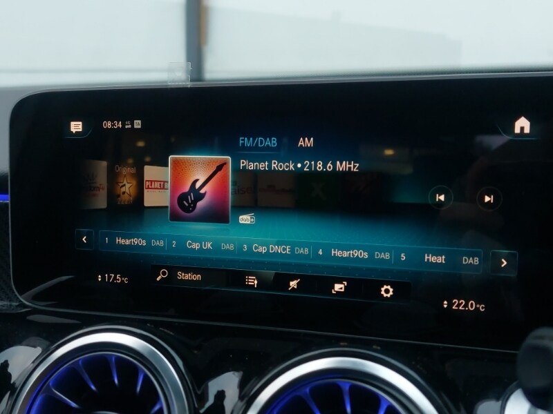 Used Mercedes-Benz GLB 2022 for sale - 77365935: Photo 11