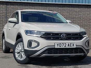 Used Volkswagen T-Roc 2022 for sale - 75767616: Photo