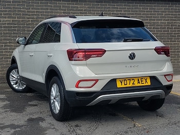 Used Volkswagen T-Roc 2022 for sale - 75767616: Photo