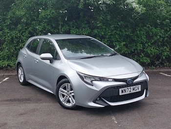 2022 - 2.0 VVT-i Hybrid Icon Tech 5dr CVT