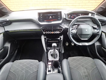 Used Peugeot 208 2021 for sale - 76194977: Photo 2
