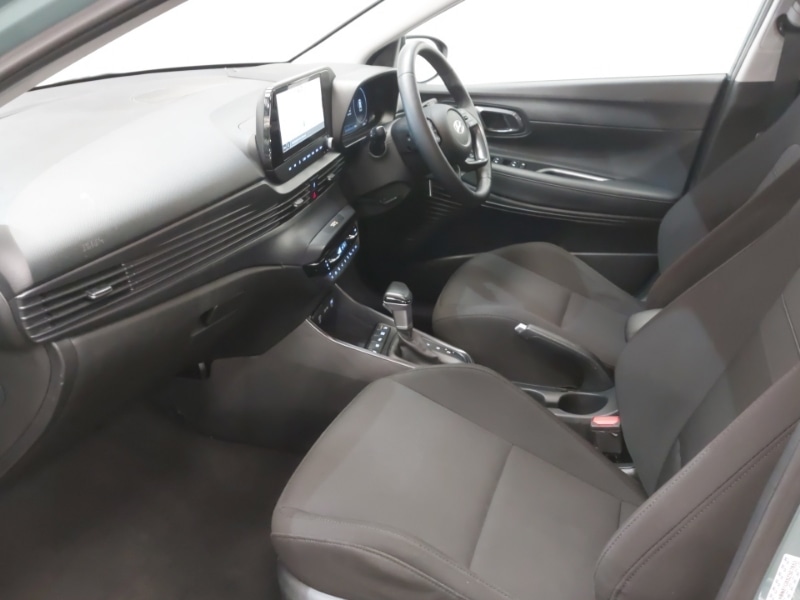 Used Hyundai BAYON 2024 for sale - 77652600: Photo 5