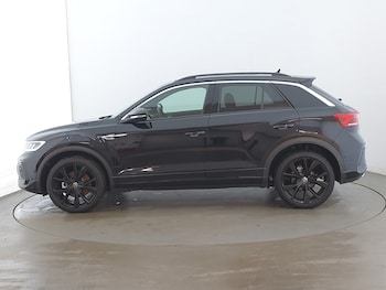 Used Volkswagen T-Roc 2025 for sale - 76947965: Photo