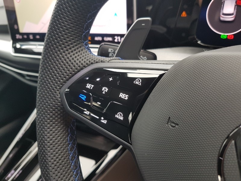 Used Volkswagen Golf 2026 for sale - 77740600: Photo 10