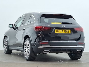 Used Mercedes-Benz GLA 2024 for sale - 79432376: Photo