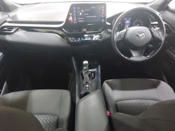 Used Toyota C-HR 2022 for sale - 75390069: Photo