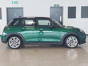 Used MINI Cooper 2025 for sale - 79364053: Photo