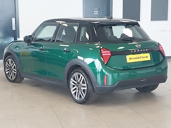 Used MINI Cooper 2025 for sale - 79364053: Photo
