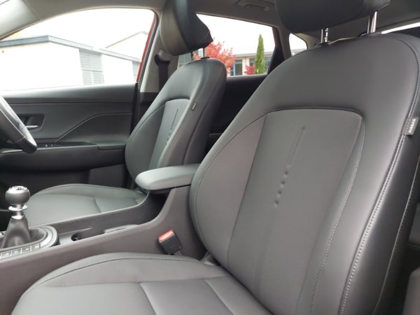 Used Hyundai KONA 2025 for sale - 76301365: Photo 5