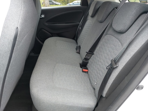 Used Renault Zoe 2022 for sale - 76285850: Photo 6