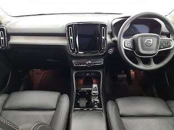 Used Volvo XC40 2024 for sale - 77325484: Photo