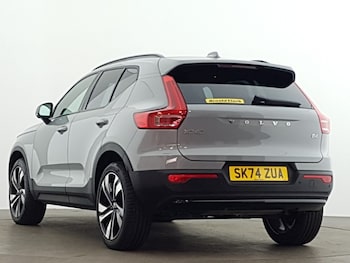 Used Volvo XC40 2024 for sale - 77325484: Photo