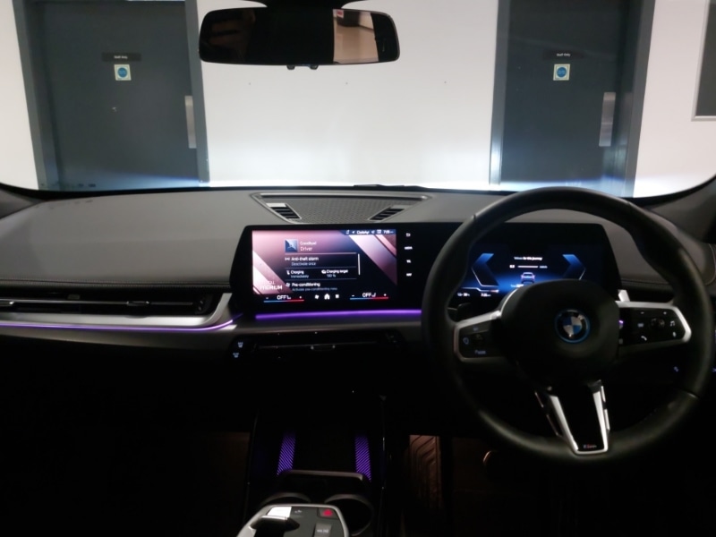 Used BMW iX1 2025 for sale - 76695539: Photo 4