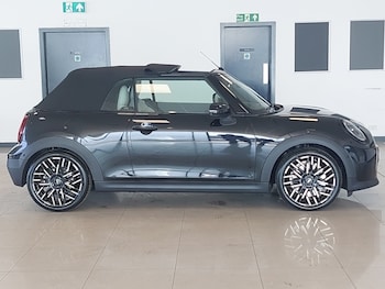Used MINI Cooper 2026 for sale - 79152840: Photo