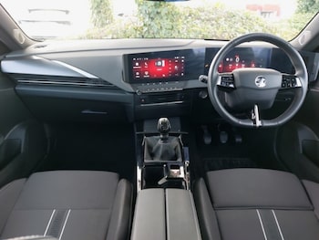 Used Vauxhall Astra 2025 for sale - 77311871: Photo