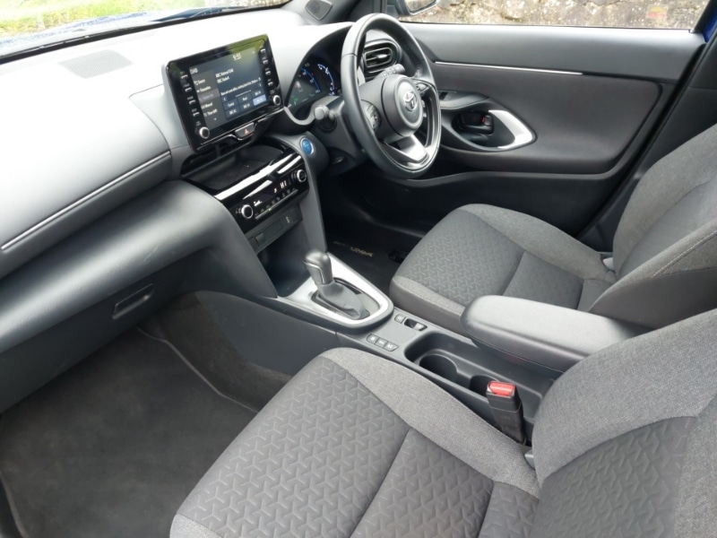 Used Toyota Yaris Cross 2023 for sale - 77877141: Photo 5