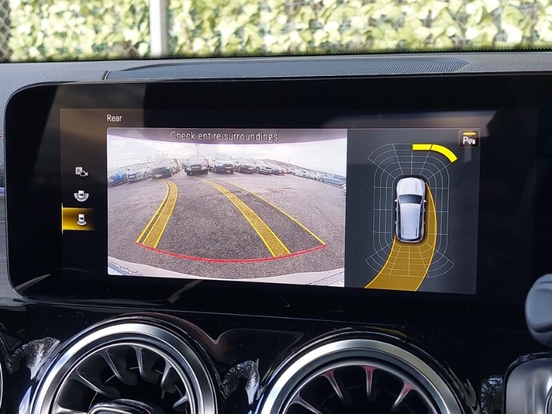 Used Mercedes-Benz EQB 2022 for sale - 77569612: Photo 11