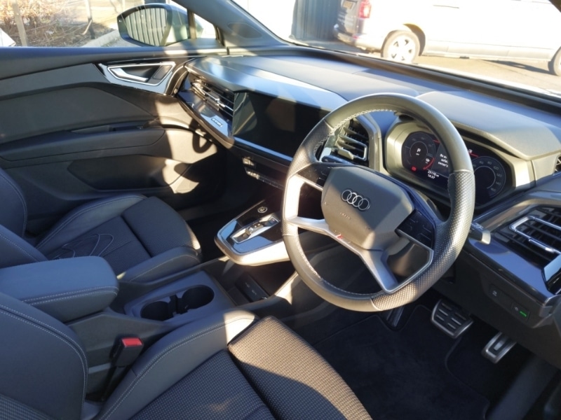 Used Audi Q4 e-tron 2023 for sale - 77087222: Photo 12