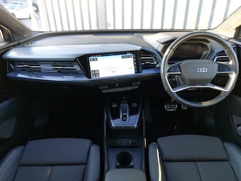 Used Audi Q4 e-tron 2023 for sale - 77087222: Photo