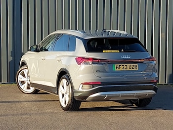 Used Audi Q4 e-tron 2023 for sale - 77087222: Photo