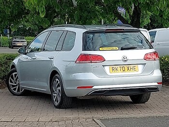 Used Volkswagen Golf 2020 for sale - 76465752: Photo