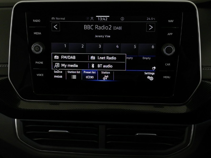 Used Volkswagen T-Cross 2024 for sale - 76145297: Photo 12