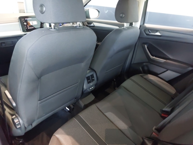 Used Volkswagen T-Roc 2022 for sale - 76120751: Photo 6
