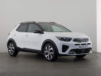 Used Kia Stonic 2023 for sale - 79318959: Photo